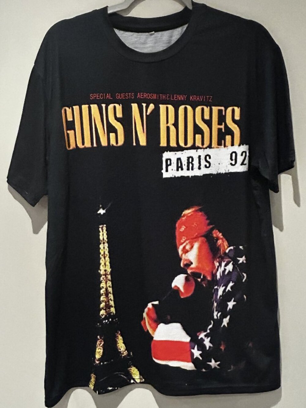 Vintage Guns and Roses Paris '92 Concert T-Shirt (Large)